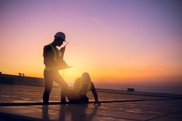 Best Residential Roofing Contractor  in Nth Bend, OR